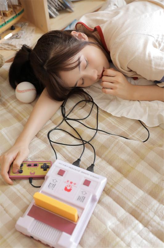 半夜装睡配合孩子的故事