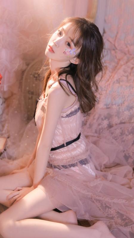 在裙子里做运动感觉真的很奇妙