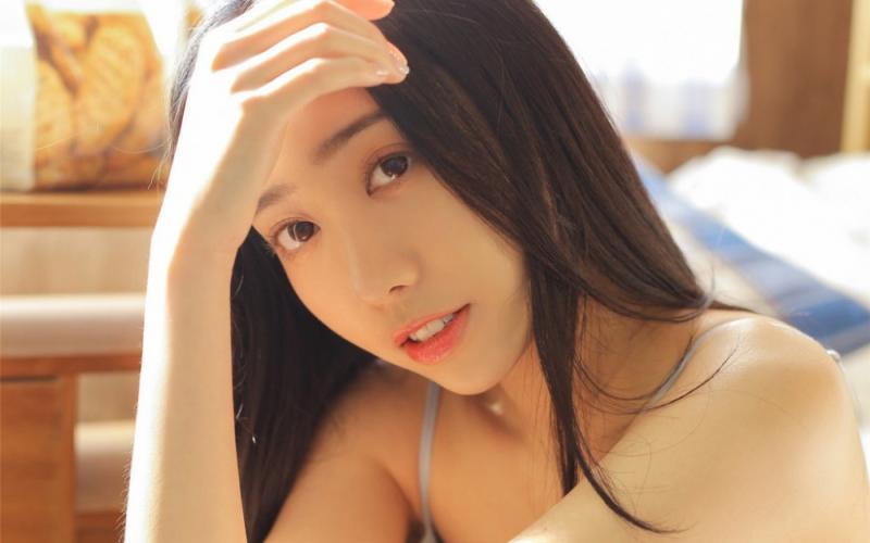 妈妈用身体舒缓孩子考试压力 这样做好吗