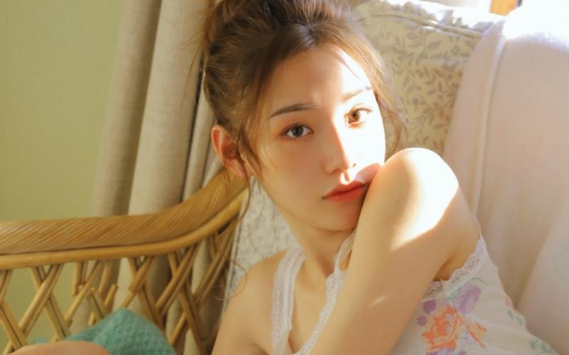 一开始不愿意后来慢慢接受 女生开始拒绝后慢慢接受